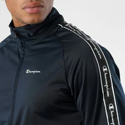 Ensemble De Survetement A Bandes 218098 Bleu Marine de Champion 8 Ensemble De Survetement A Bandes 218098 Bleu Marine de Champion -Champion Soldes champion 339694 218098 BS501 20220923T145427 03