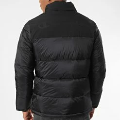 Doudoune Capuche 218079 Noir de Champion 8 Doudoune Capuche 218079 Noir de Champion -Champion Soldes champion 340032 218079 KK001 20221004T160535 04