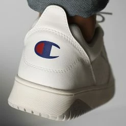 Baskets Royal Low S21886 White Grey de Champion -Champion Soldes champion 341594 S21886 WW001 20221014T145807 04