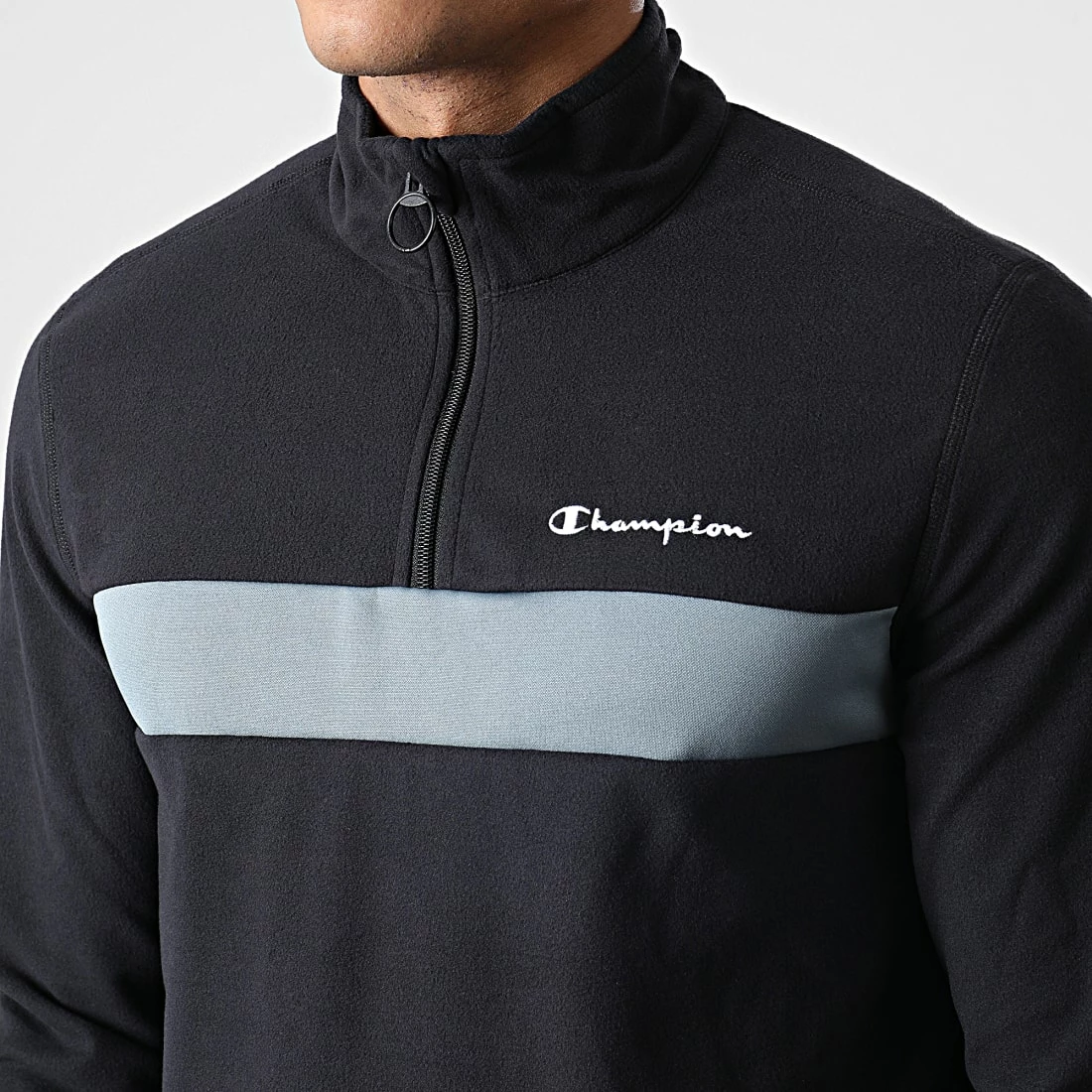 Veste Polaire Col Zippé 218103 Noir de Champion 4 Veste Polaire Col Zippé 218103 Noir de Champion – Image 2