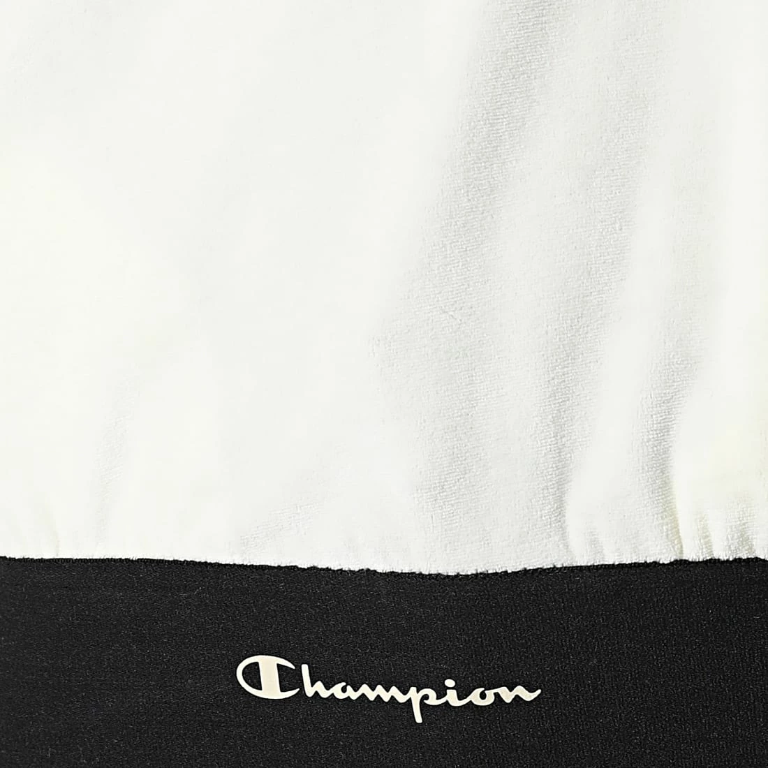 Sweat Capuche Femme Fourrure 115587 Blanc de Champion 4 Sweat Capuche Femme Fourrure 115587 Blanc de Champion – Image 2